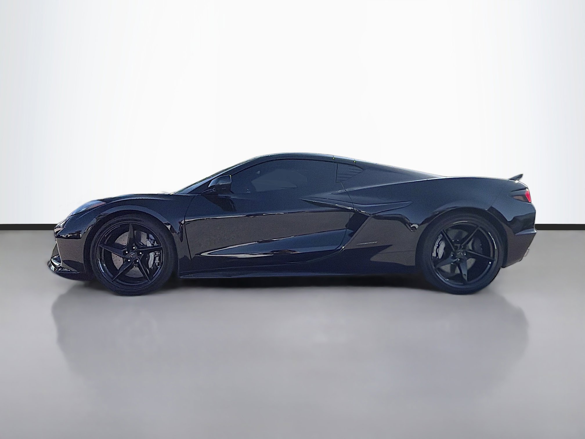 Used 2025 Chevrolet Corvette E-Ray w/ Battery Protection Package image 2