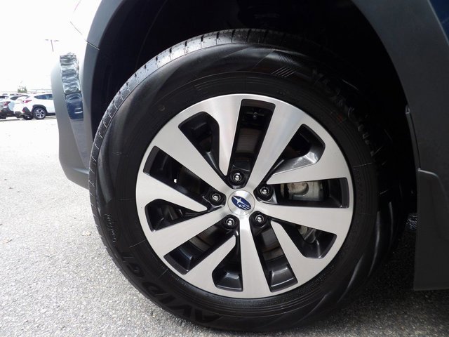 Certified 2025 Subaru Outback Premium w/ Popular Package #1A image 25