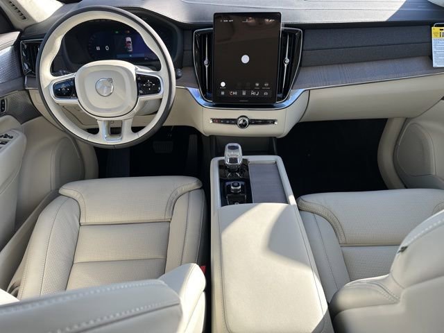 New 2026 Volvo XC90 B6 Ultra w/ Lounge Package image 11