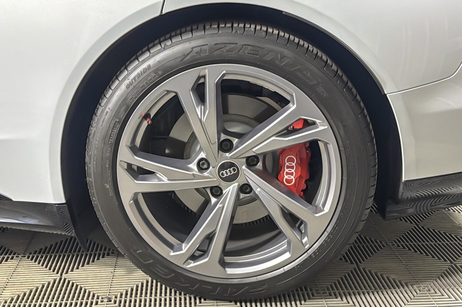 Used 2023 Audi e-tron GT Premium Plus w/ Performance Package AWD/4WD image 25