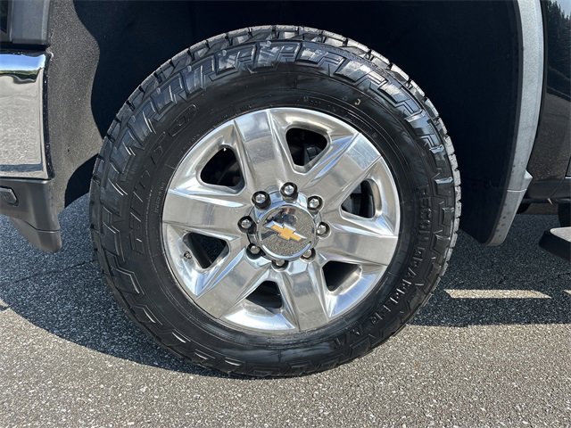 Used 2023 Chevrolet Silverado 2500 LTZ image 11