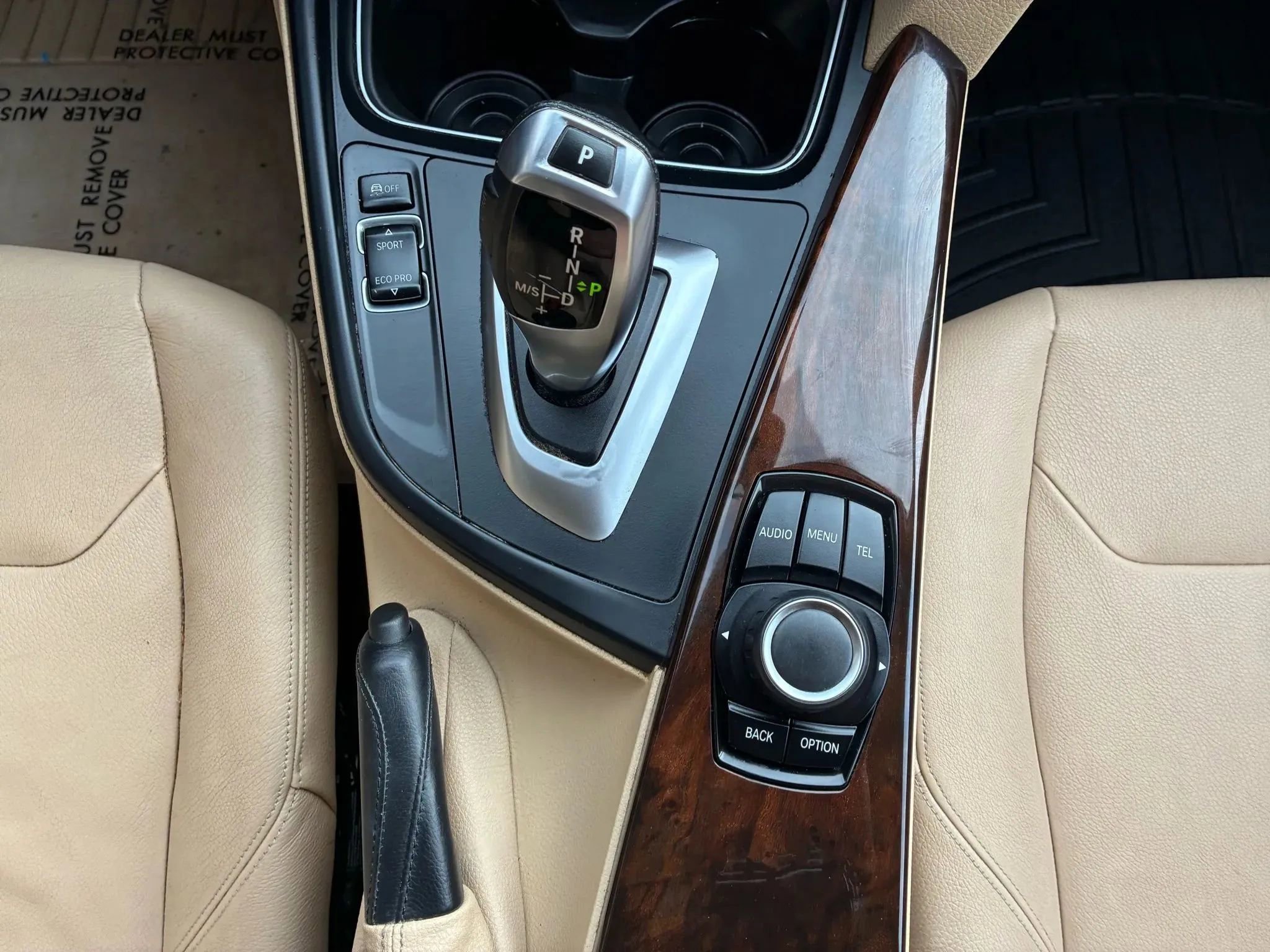 Used 2015 BMW 328i Sedan w/ Premium Package image 17