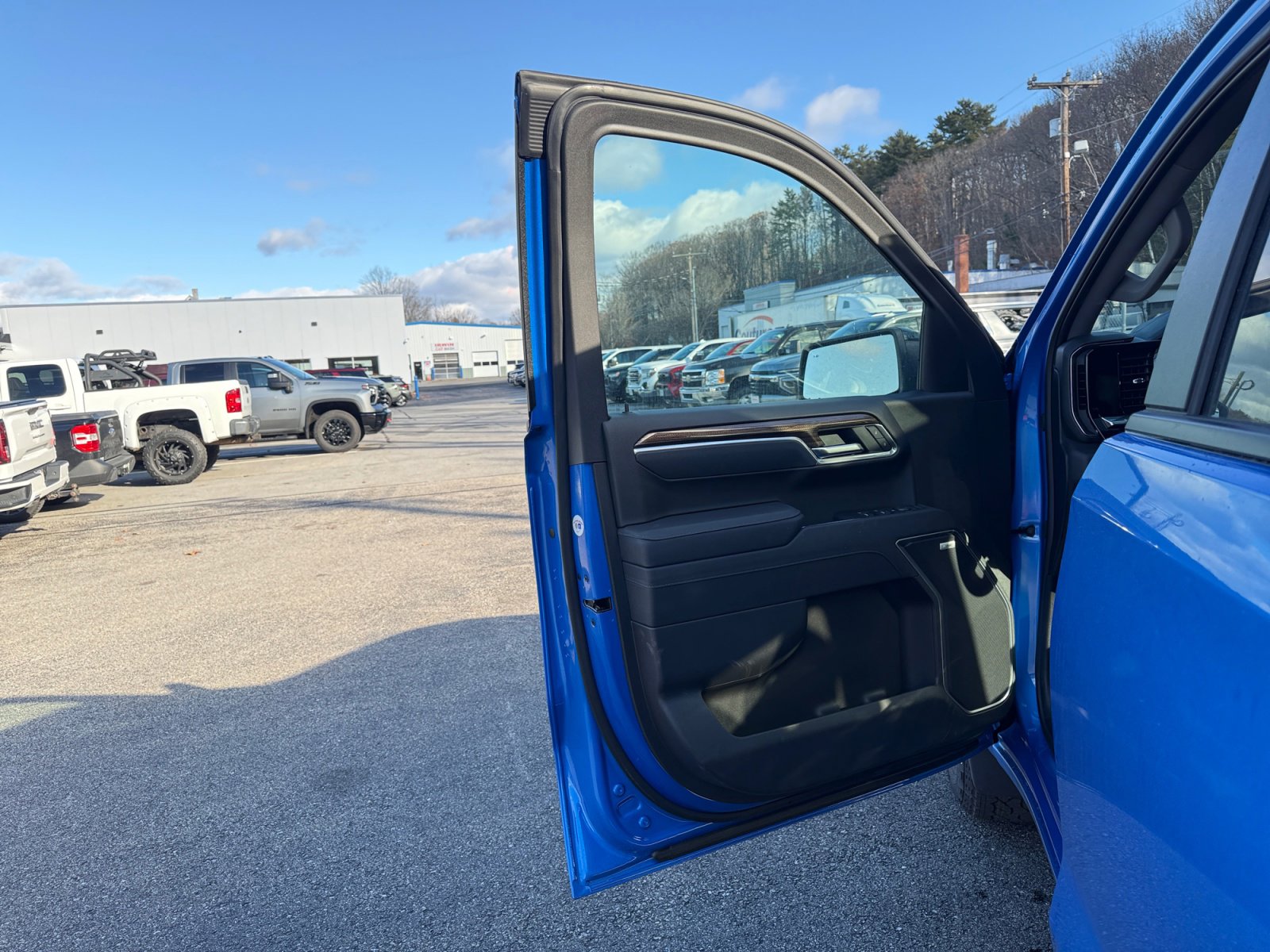 New 2025 Chevrolet Silverado 1500 RST AWD/4WD image 23