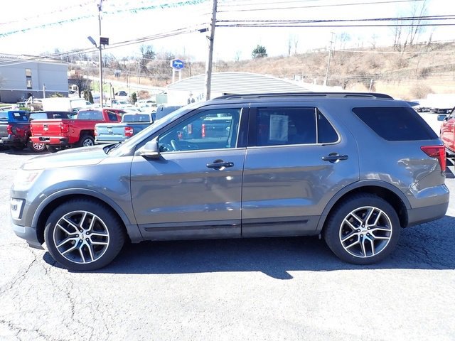 Used 2016 Ford Explorer Sport w/ Equipment Group 401A image 2