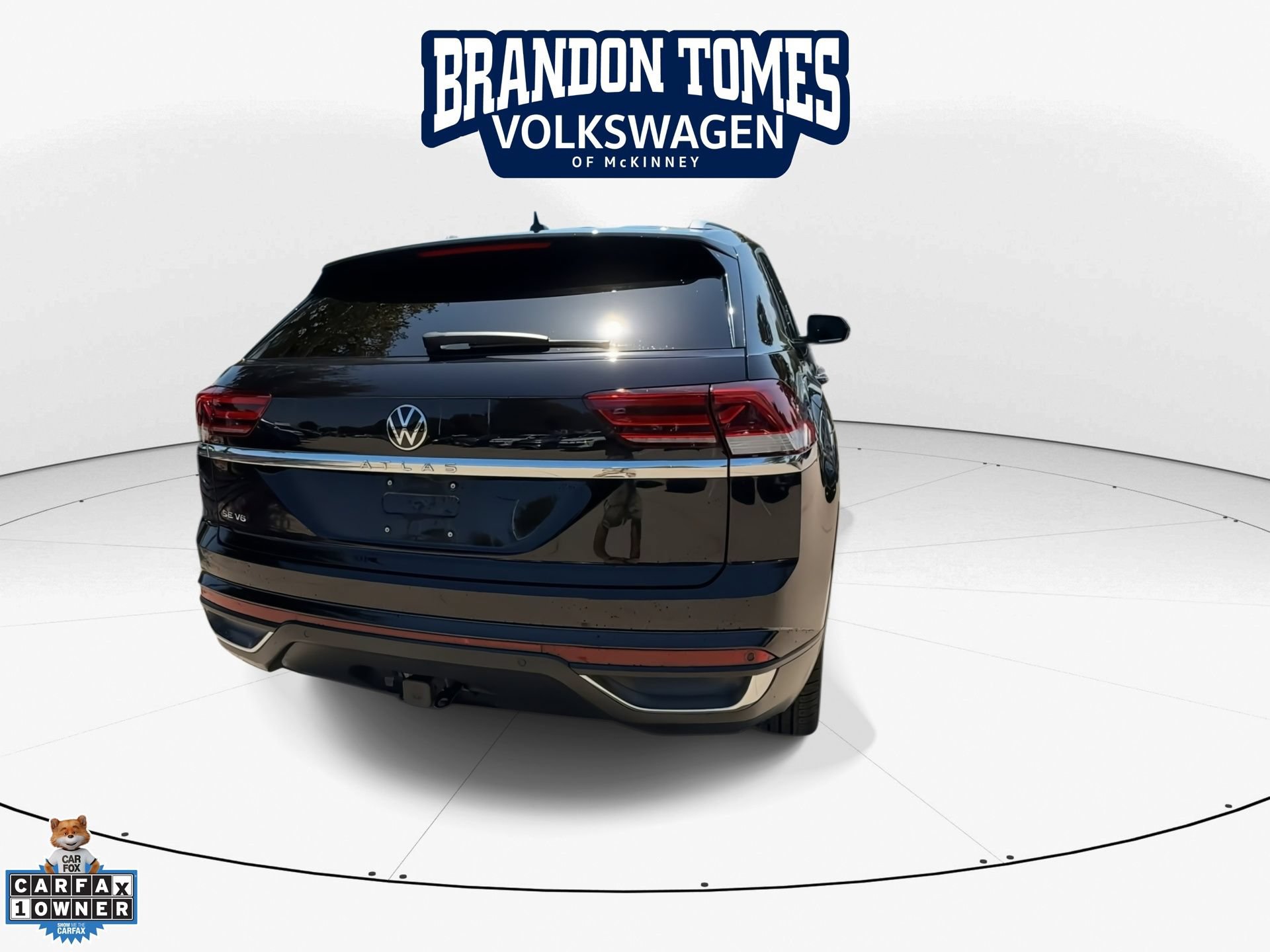 Used 2023 Volkswagen Atlas Cross Sport SE FWD image 9