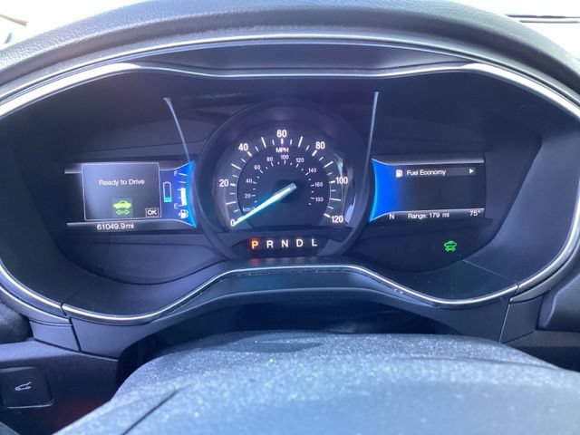 Used 2018 Ford Fusion S FWD image 25