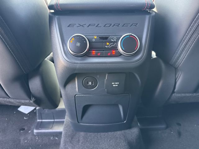 New 2026 Ford Explorer ST-Line w/ ST-Line Street Pack image 22