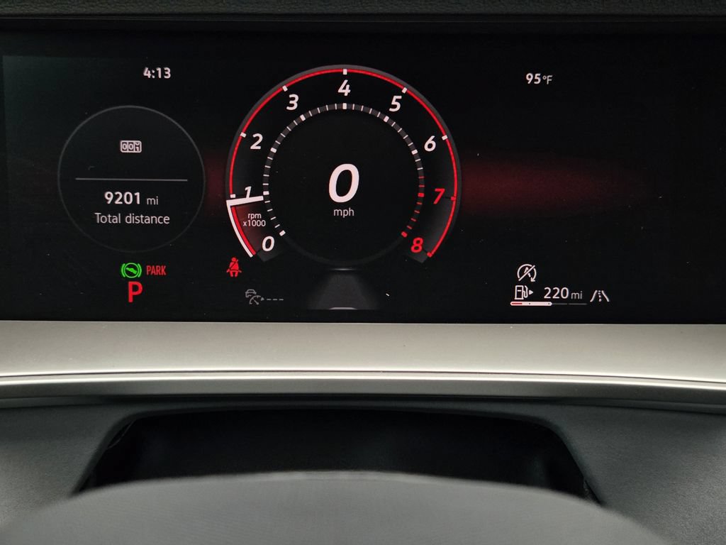 Used 2025 Volkswagen Tiguan SE AWD/4WD image 13