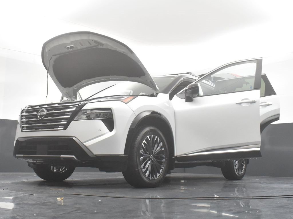 New 2026 Nissan Rogue Platinum image 39