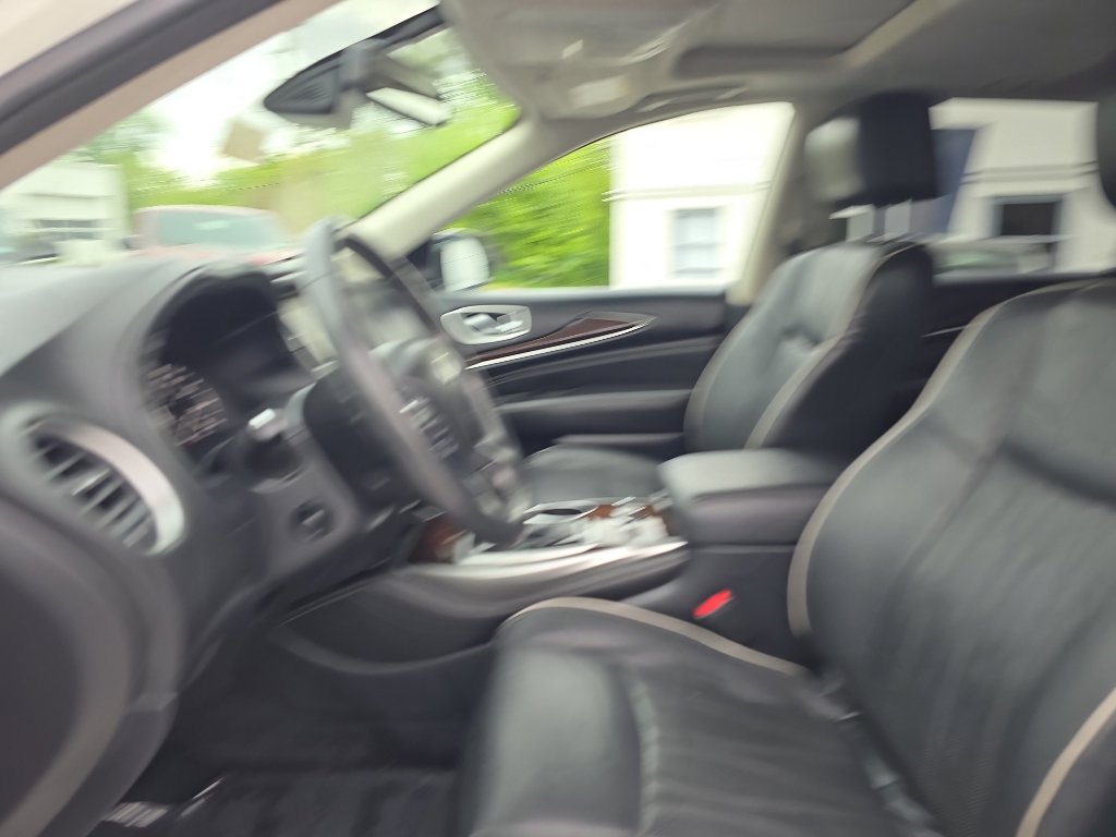 Used 2019 INFINITI QX60 Luxe w/ Sensory Package AWD/4WD image 11