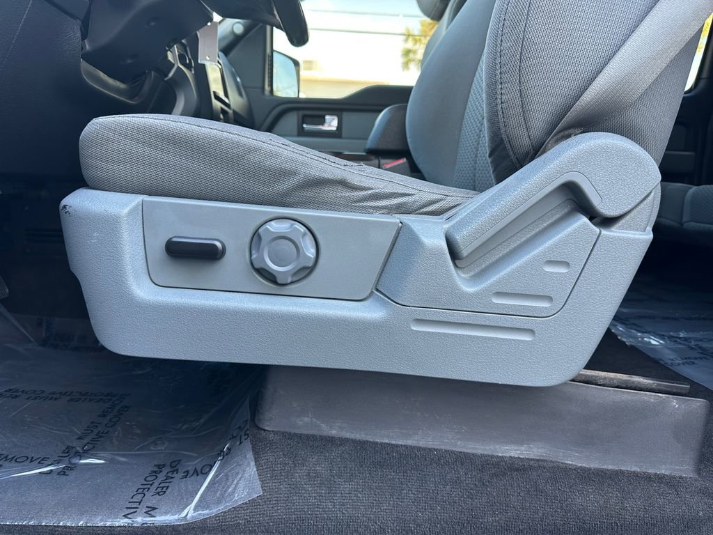 Used 2013 Ford F150 XLT w/ Luxury Equipment Group image 30