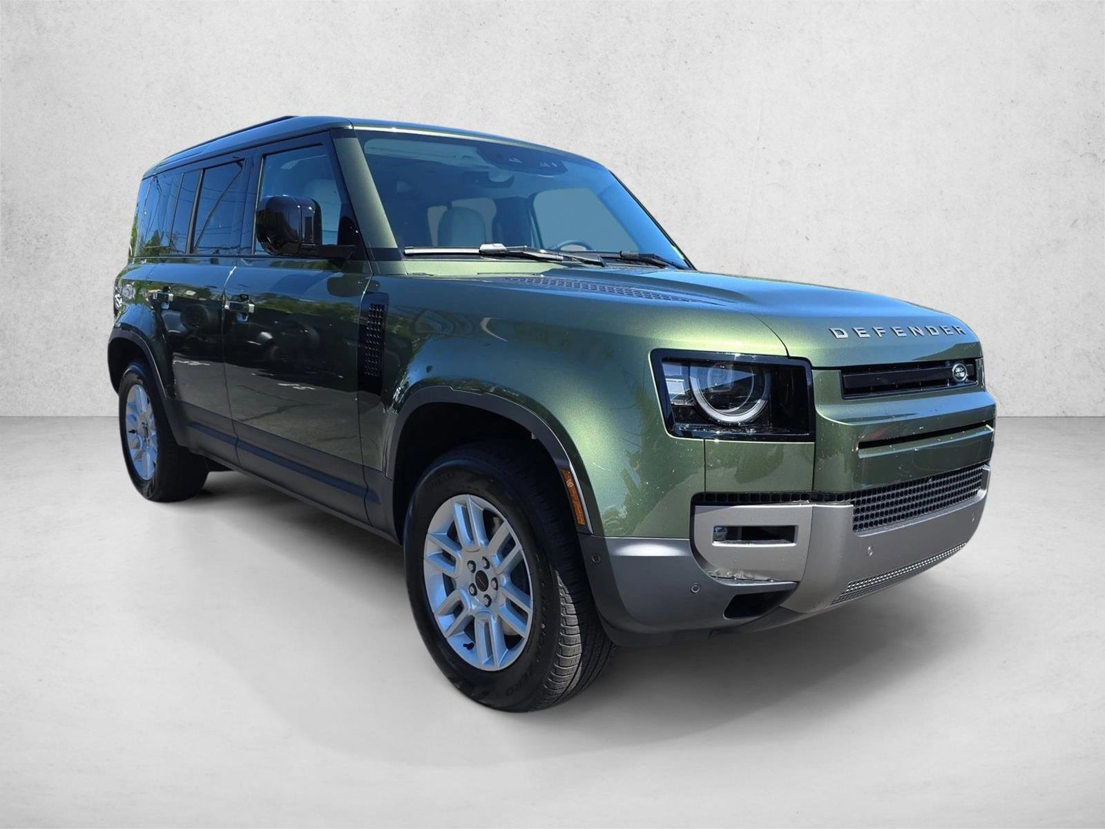 New 2026 Land Rover Defender 110 S AWD/4WD image 3