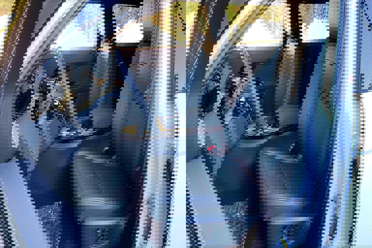 Used 2026 Land Rover Range Rover Evoque Dynamic SE image 8