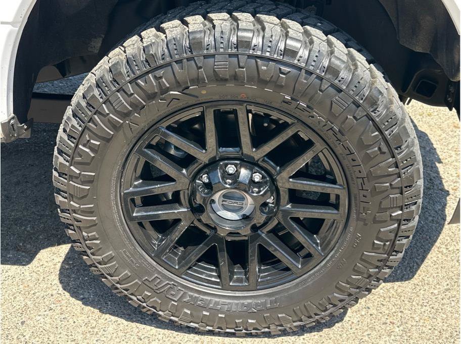 Used 2018 Ford F250 XLT w/ XLT Value Package AWD/4WD image 10