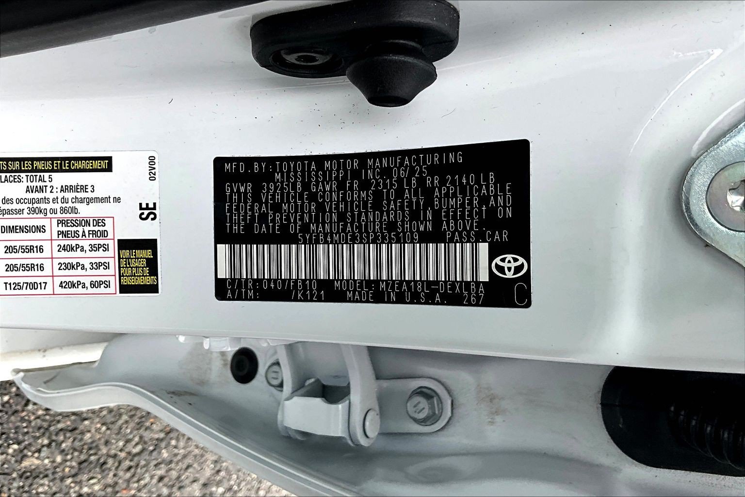 Used 2025 Toyota Corolla LE FWD image 34