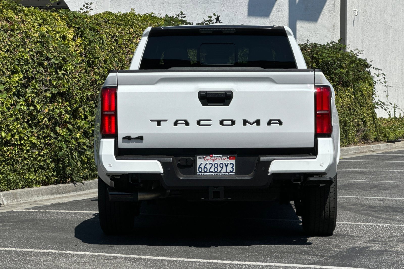 Used 2024 Toyota Tacoma SR5 image 5
