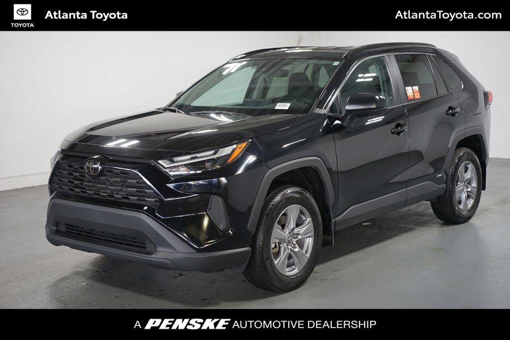 Certified 2025 Toyota RAV4 LE image 1