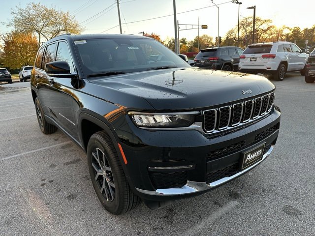New 2025 Jeep Grand Cherokee L Limited image 4