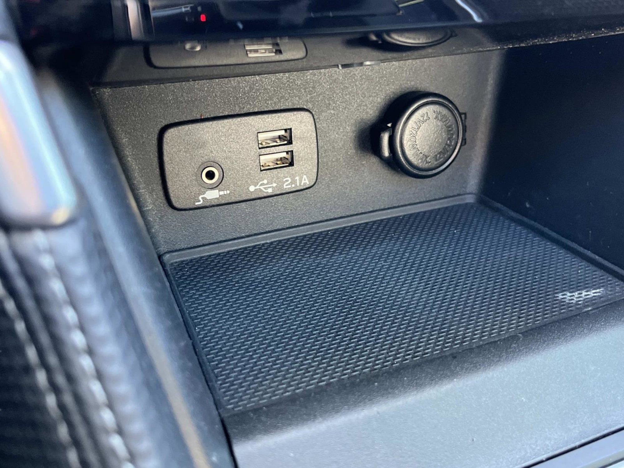 Used 2022 Subaru Forester Limited image 27