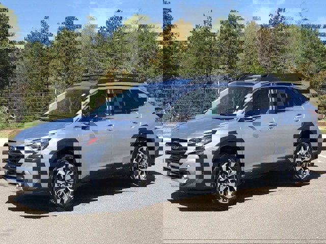 Certified 2025 Subaru Outback Limited w/ Popular Package #2 image 1