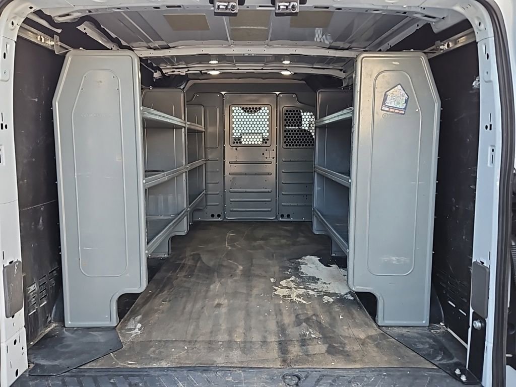 Used 2022 Ford E-Transit Low Roof w/ Load Area Protection Package image 25