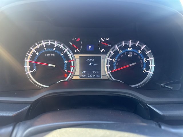 Used 2017 Toyota 4Runner SR5 Premium image 23