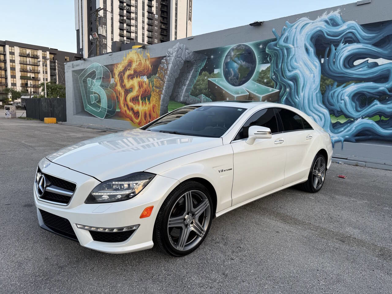 Used 2014 Mercedes-Benz CLS 63 AMG 4MATIC image 1