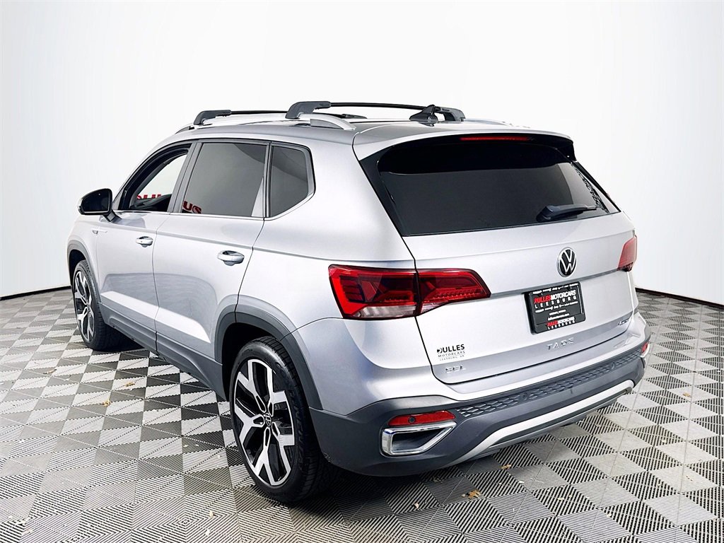 Used 2022 Volkswagen Taos SEL image 5