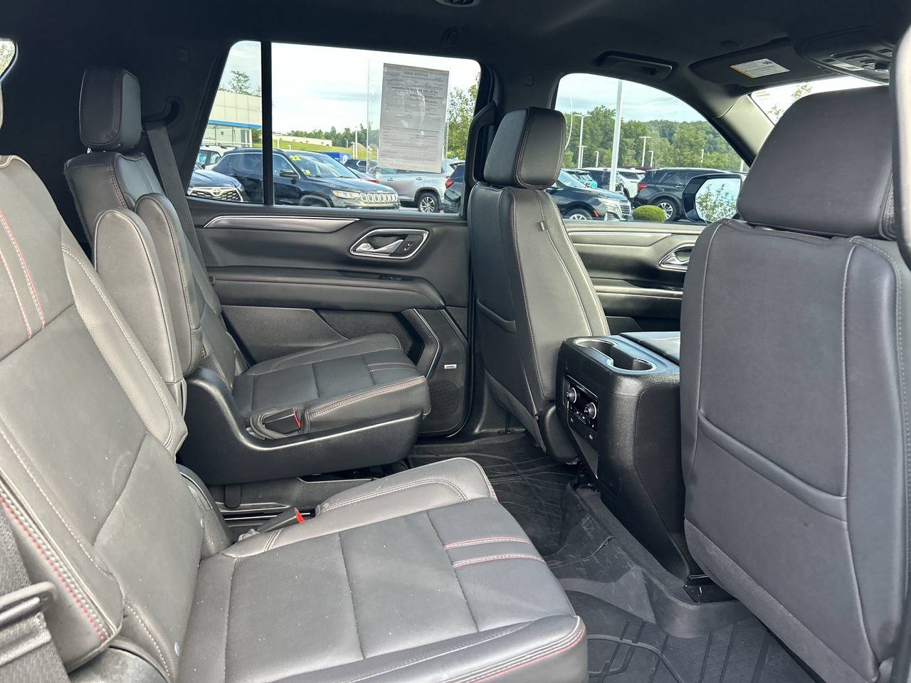 Used 2023 Chevrolet Tahoe RST w/ RST Performance Edition AWD/4WD image 18