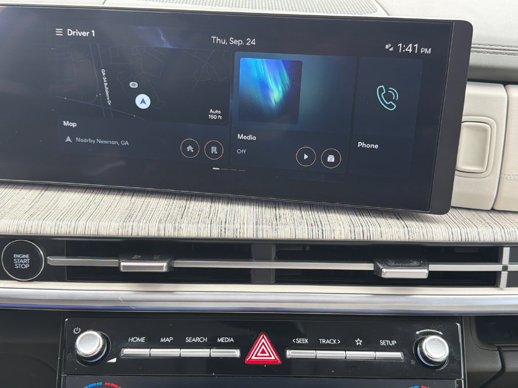 Used 2024 Hyundai Santa Fe Calligraphy FWD image 29