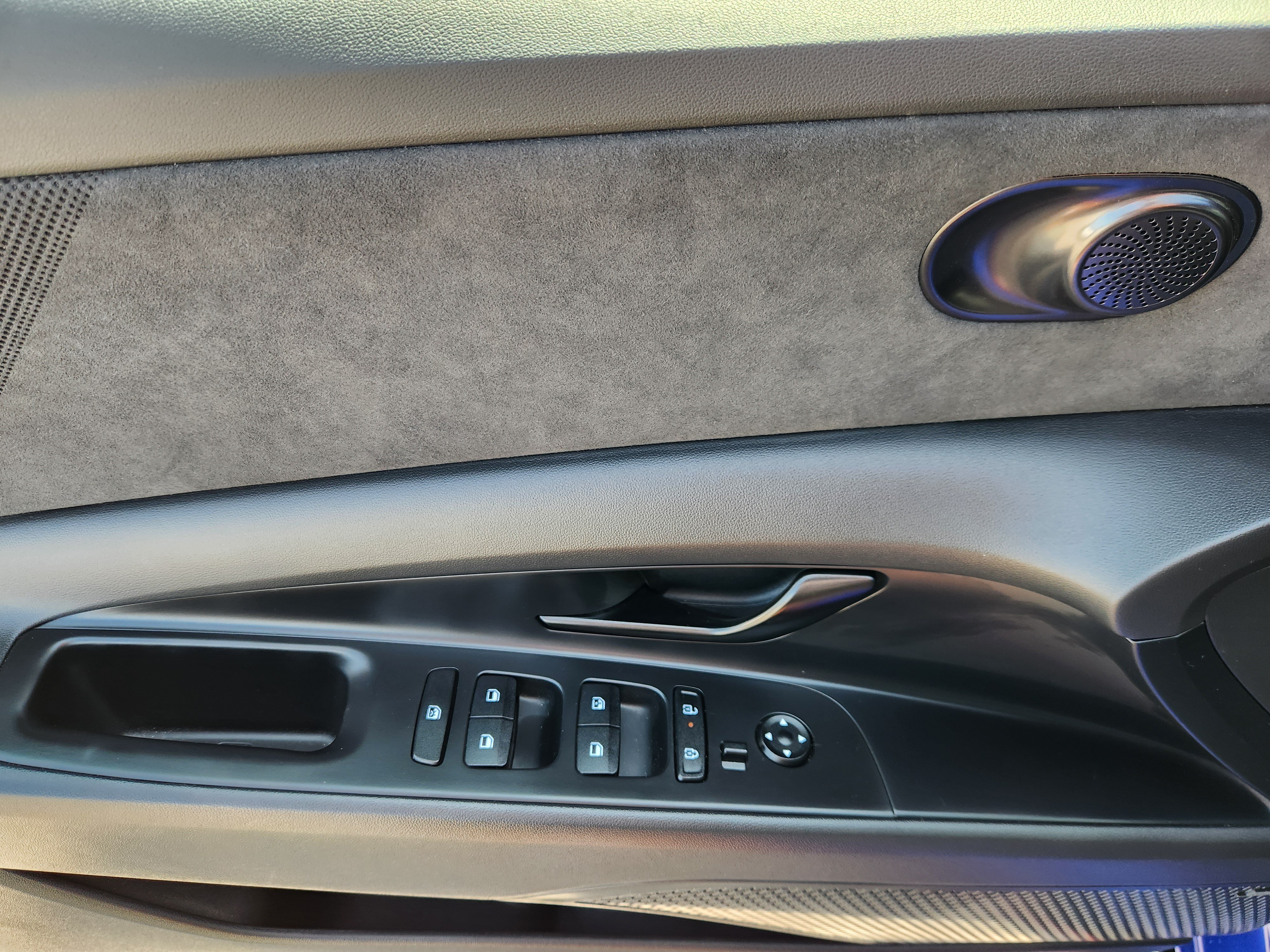 Certified 2024 Hyundai Elantra N FWD image 17