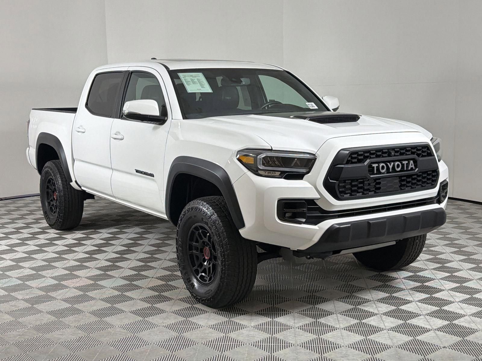 Used 2023 Toyota Tacoma TRD Pro AWD/4WD image 7