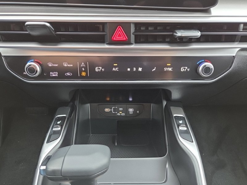 New 2026 Kia Sorento S AWD/4WD image 35