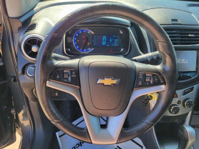 Used 2016 Chevrolet Trax LT w/ LT Convenience Package image 10