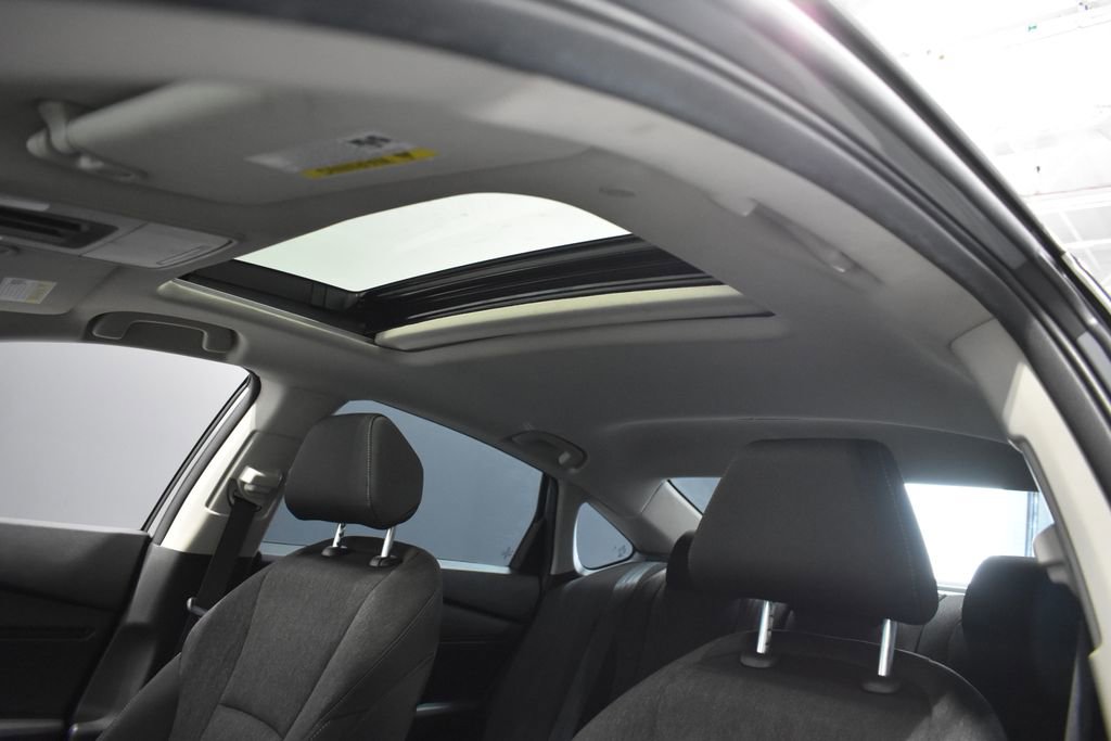 Used 2025 Honda Accord SE image 17