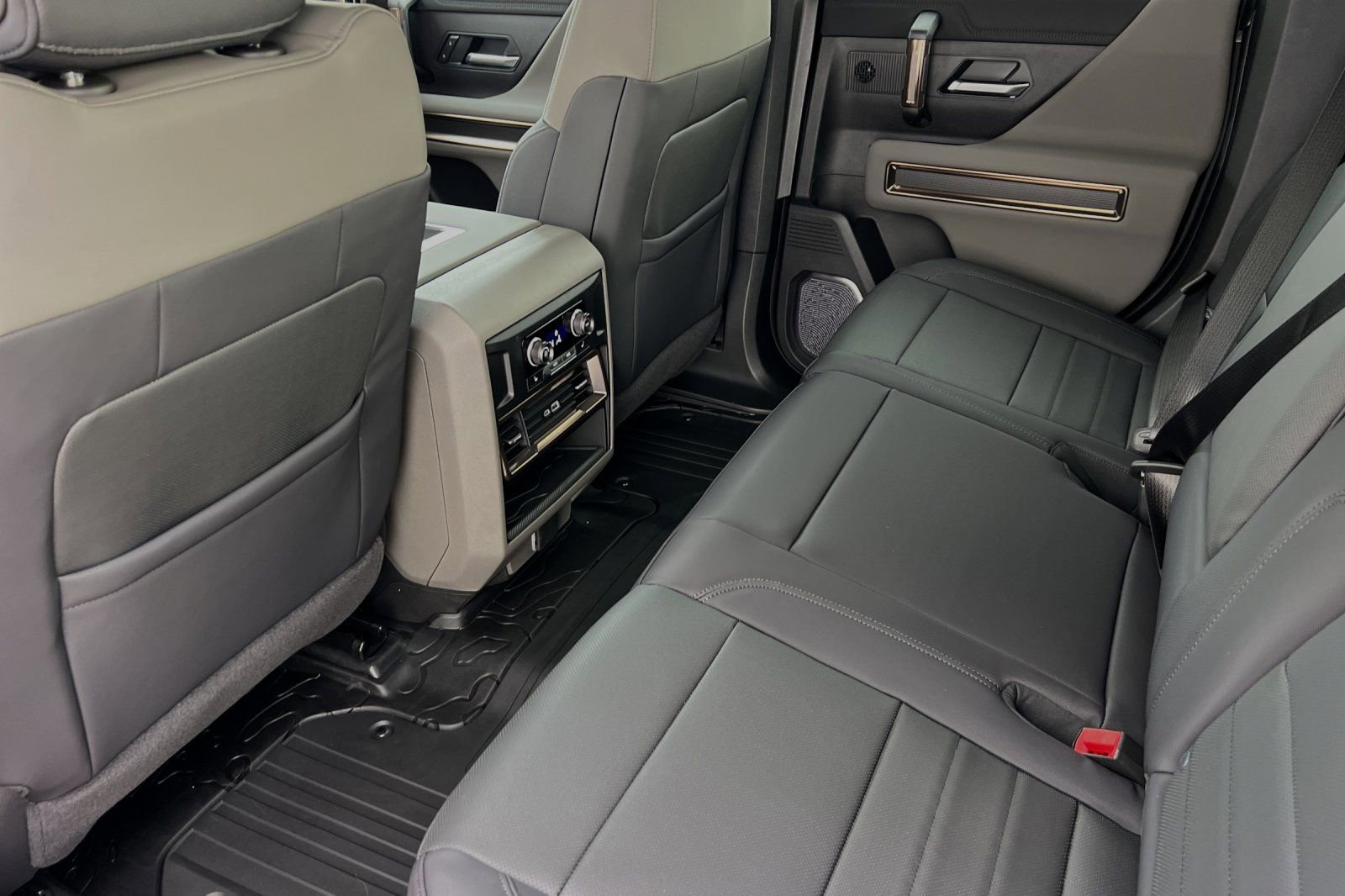 New 2025 GMC Hummer EV 3X AWD/4WD image 13