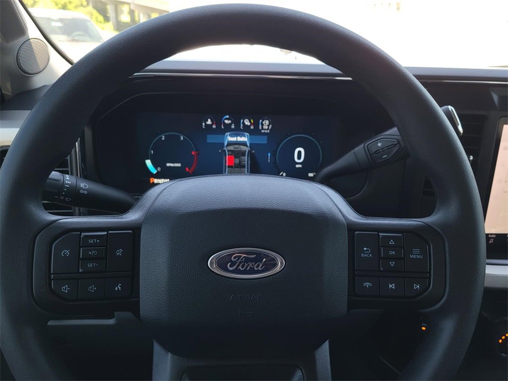 New 2025 Ford F250 XLT w/ Black Appearance Package image 8