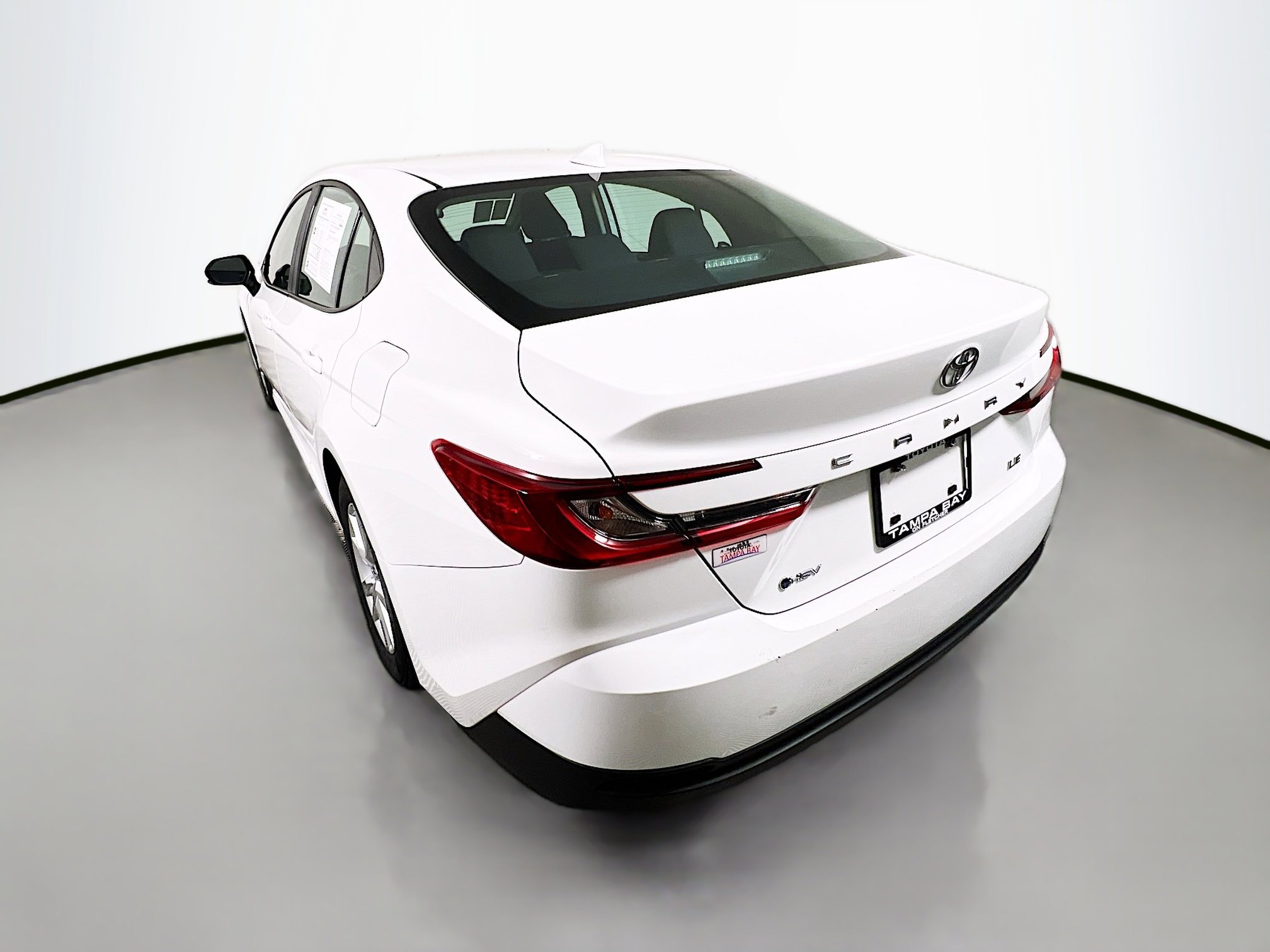 Used 2025 Toyota Camry LE FWD image 8