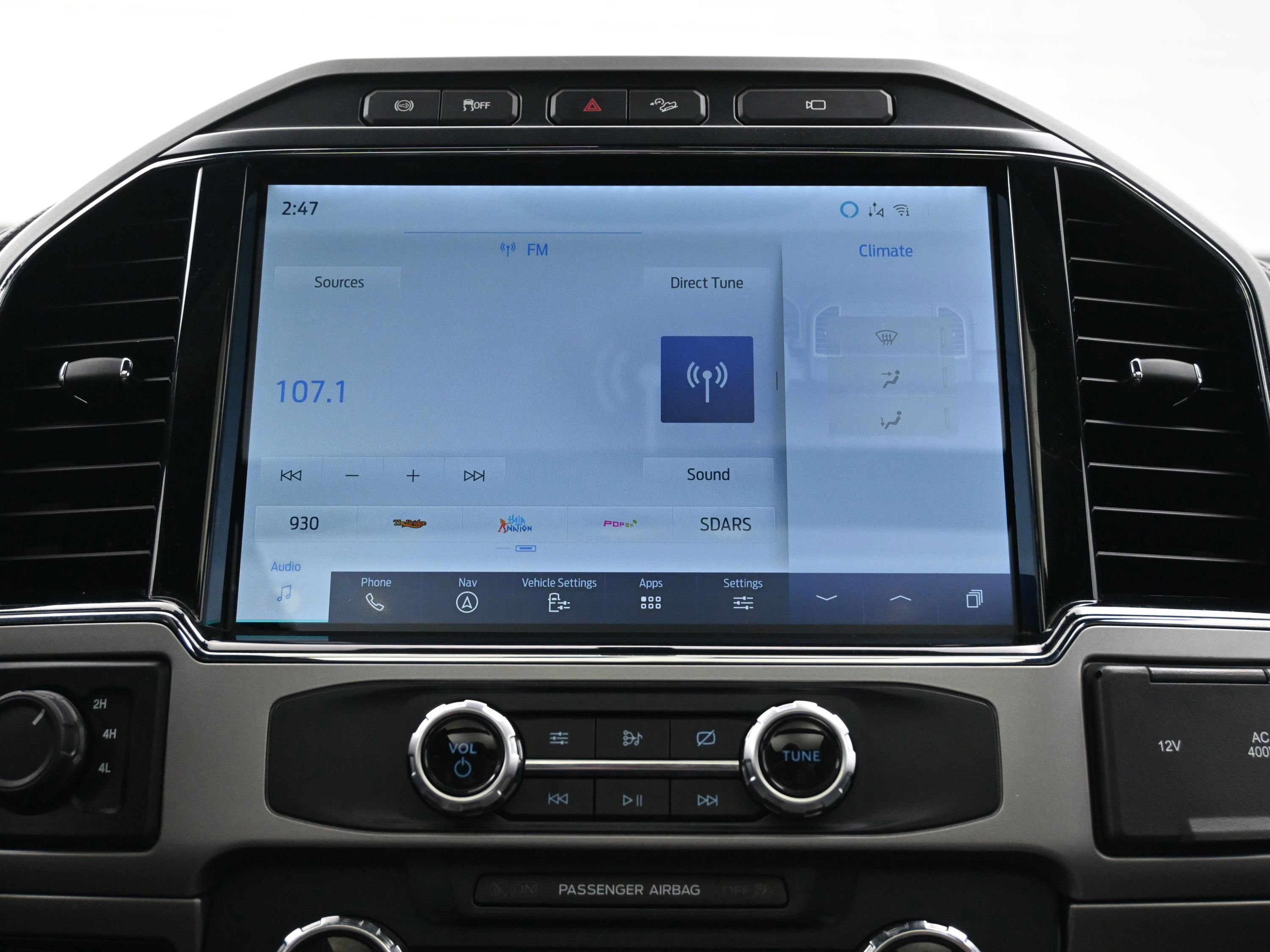 Used 2022 Ford F250 Lariat w/ Lariat Ultimate Package AWD/4WD image 29