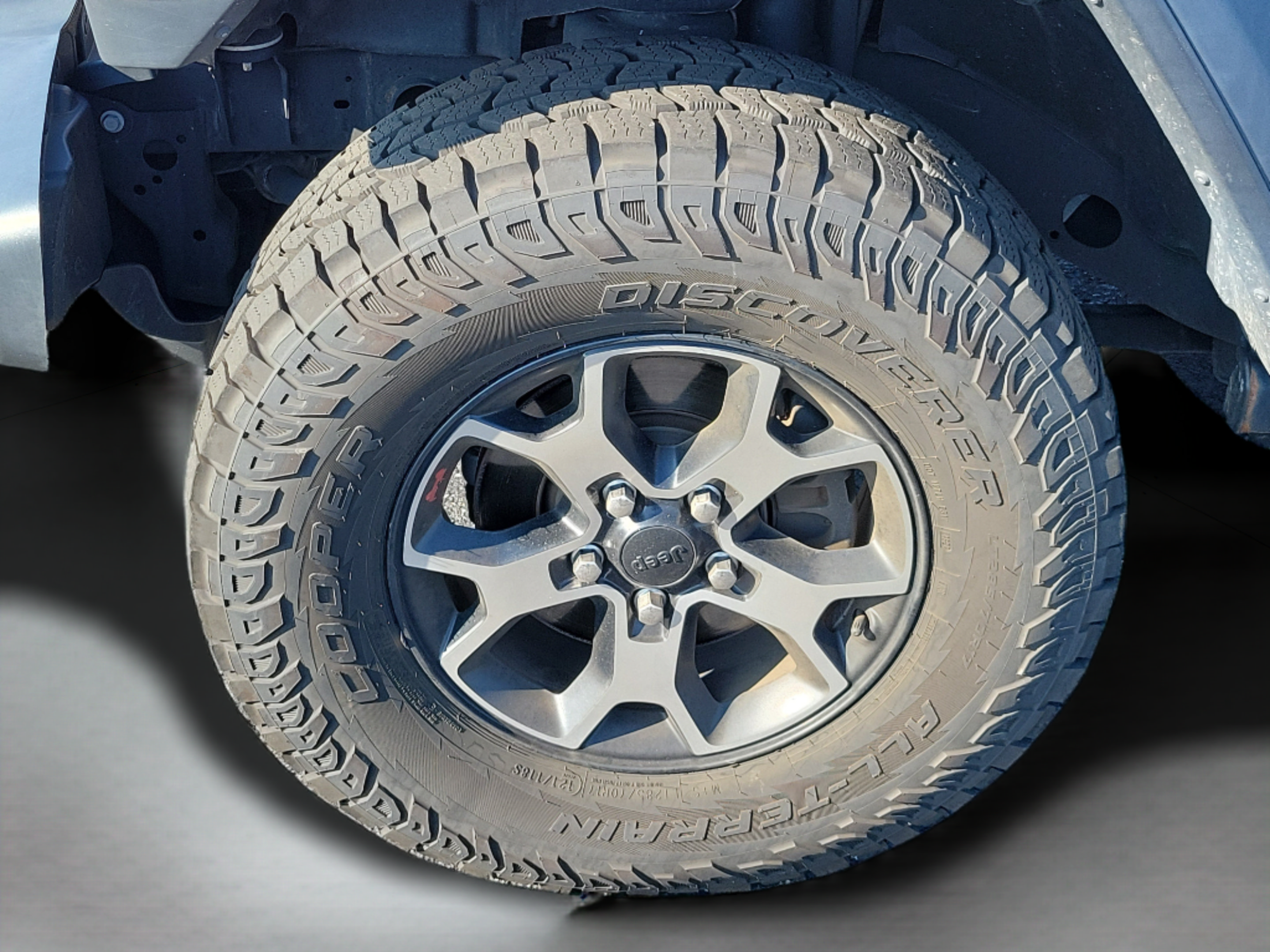 Used 2019 Jeep Wrangler Unlimited Rubicon AWD/4WD image 32