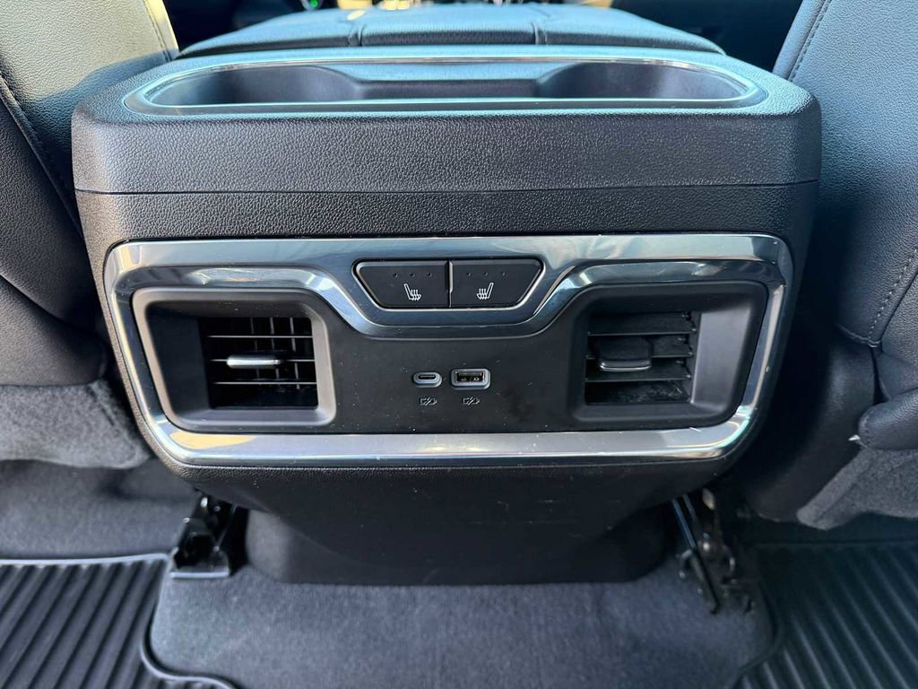 Used 2024 Chevrolet Silverado 2500 LTZ w/ LTZ Convenience Package AWD/4WD image 48