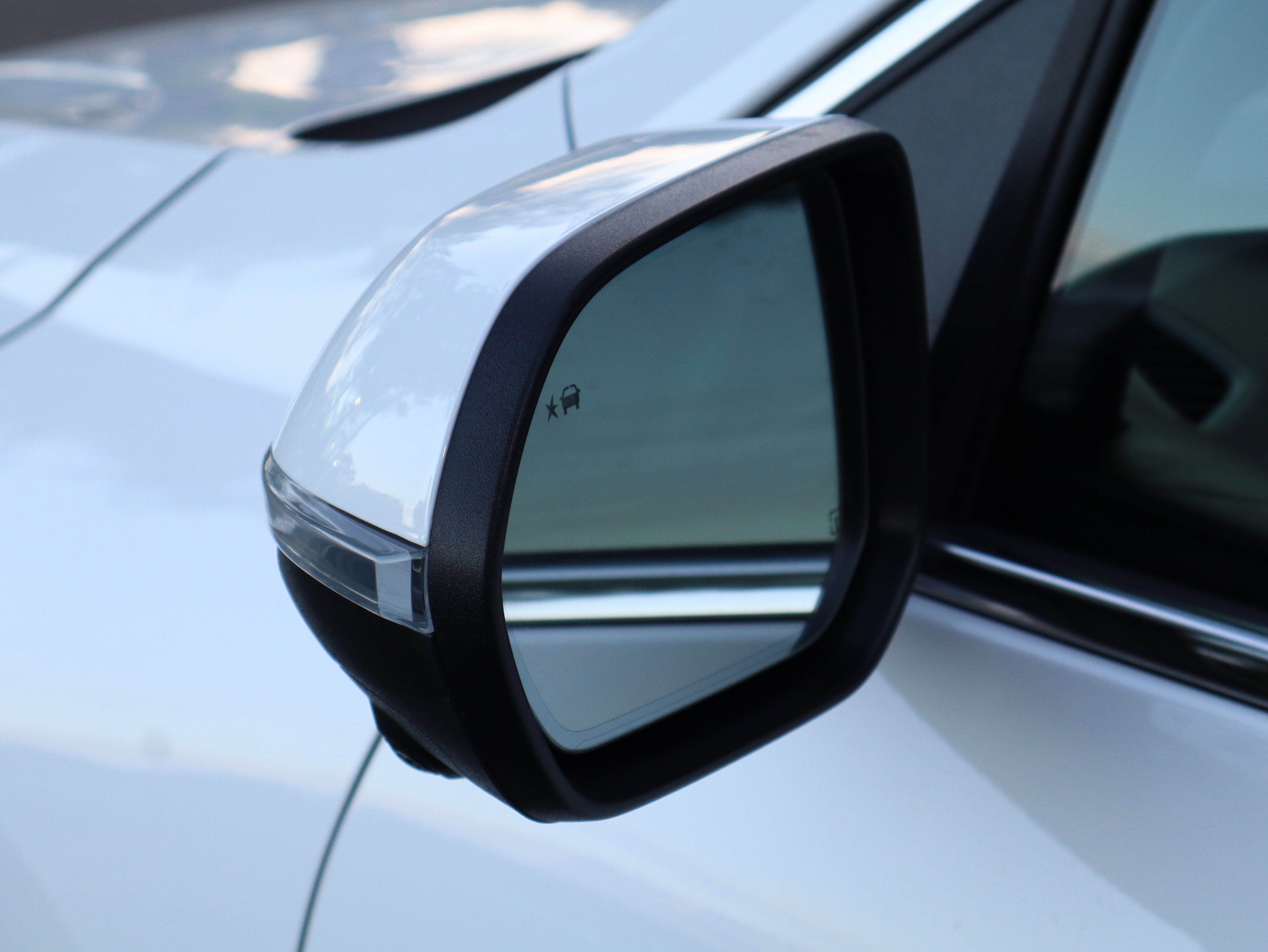 Used 2026 Buick Enclave Preferred image 17