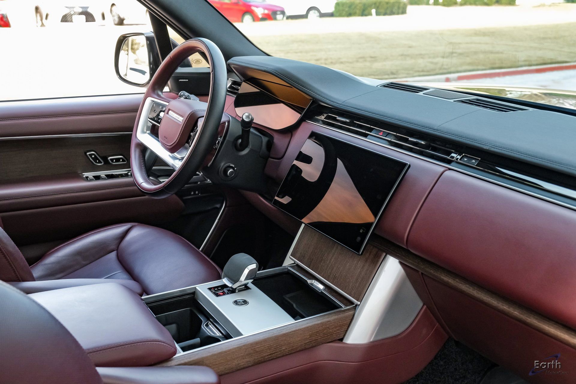 Used 2024 Land Rover Range Rover SE image 50