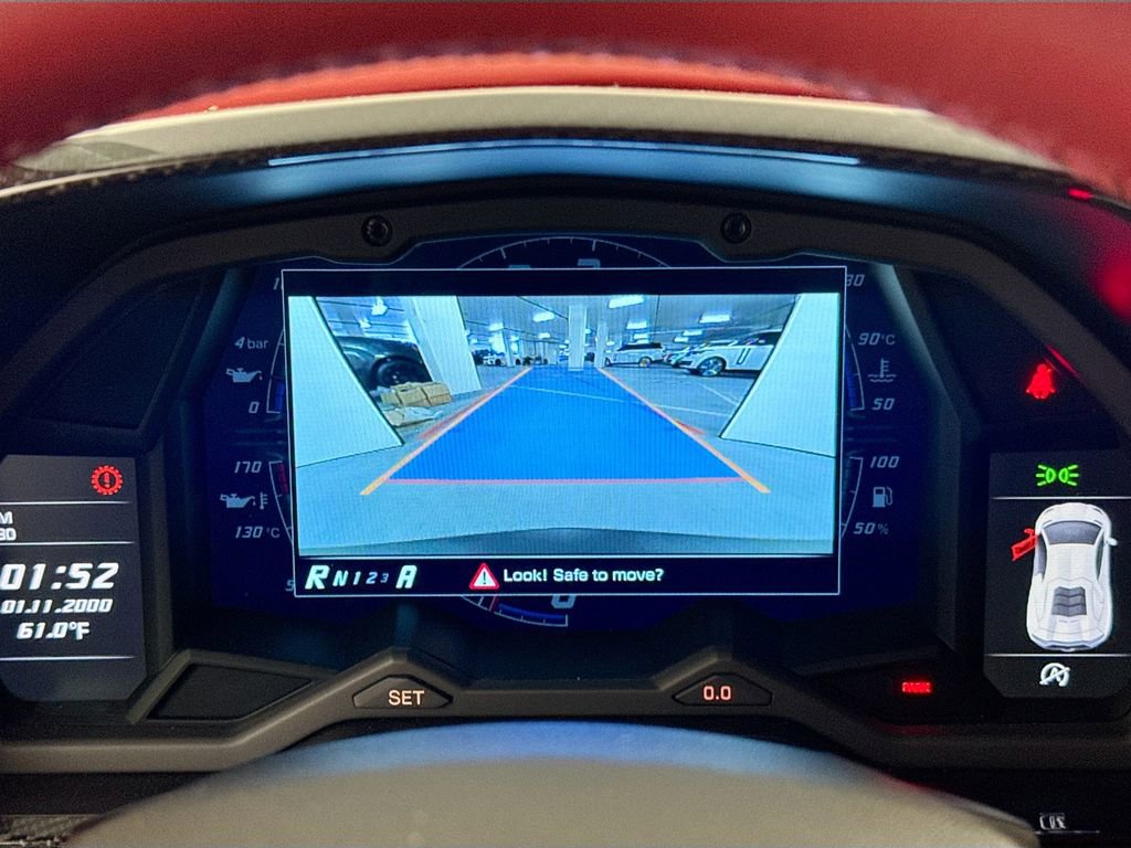 Used 2018 Lamborghini Aventador S image 14