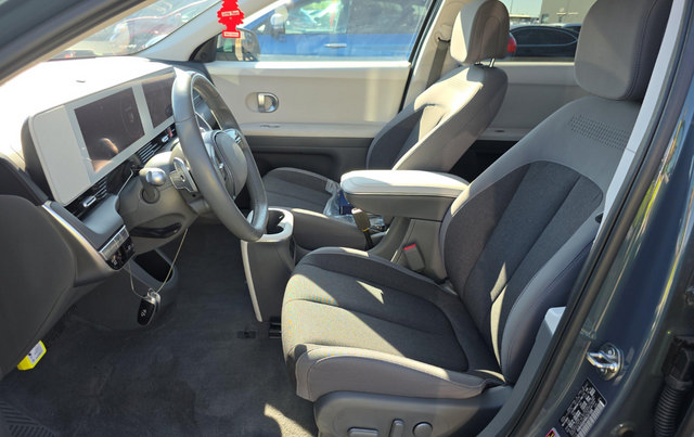 Used 2024 Hyundai Ioniq 5 SEL AWD/4WD image 5