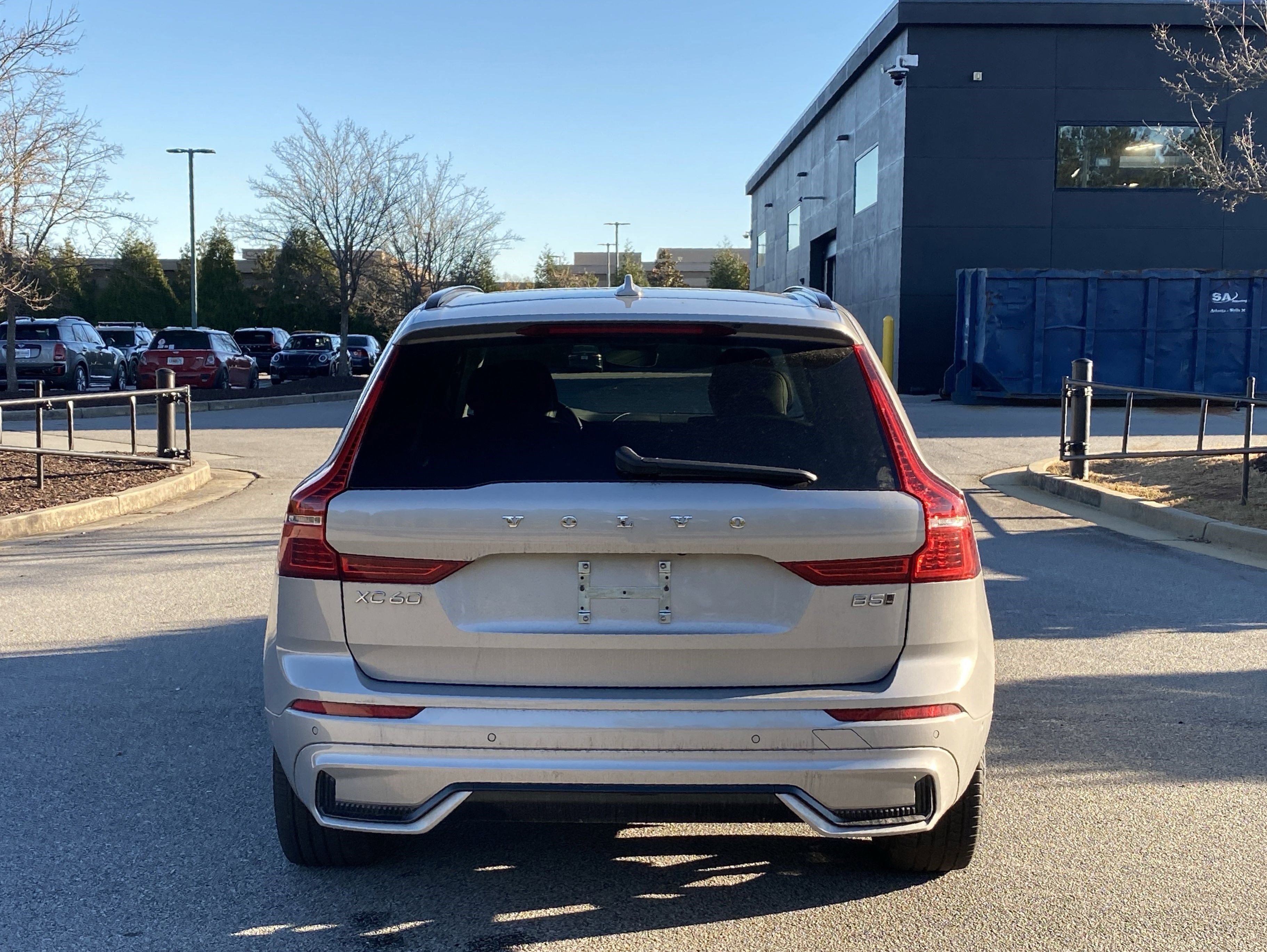 Used 2025 Volvo XC60 B5 Plus image 14