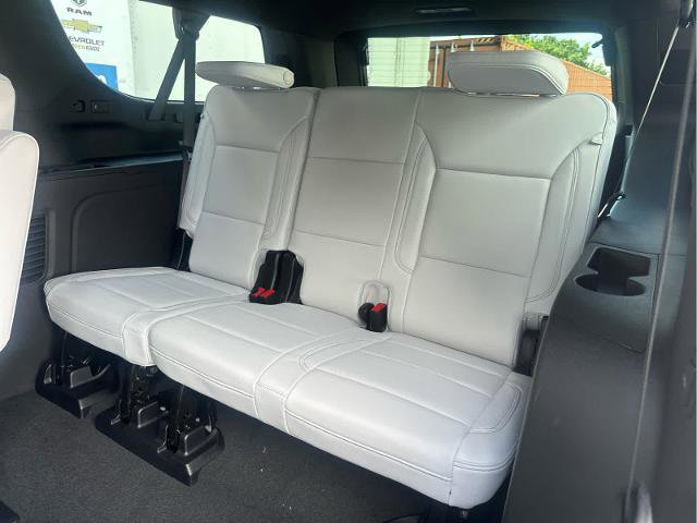 New 2025 Chevrolet Suburban Premier image 52