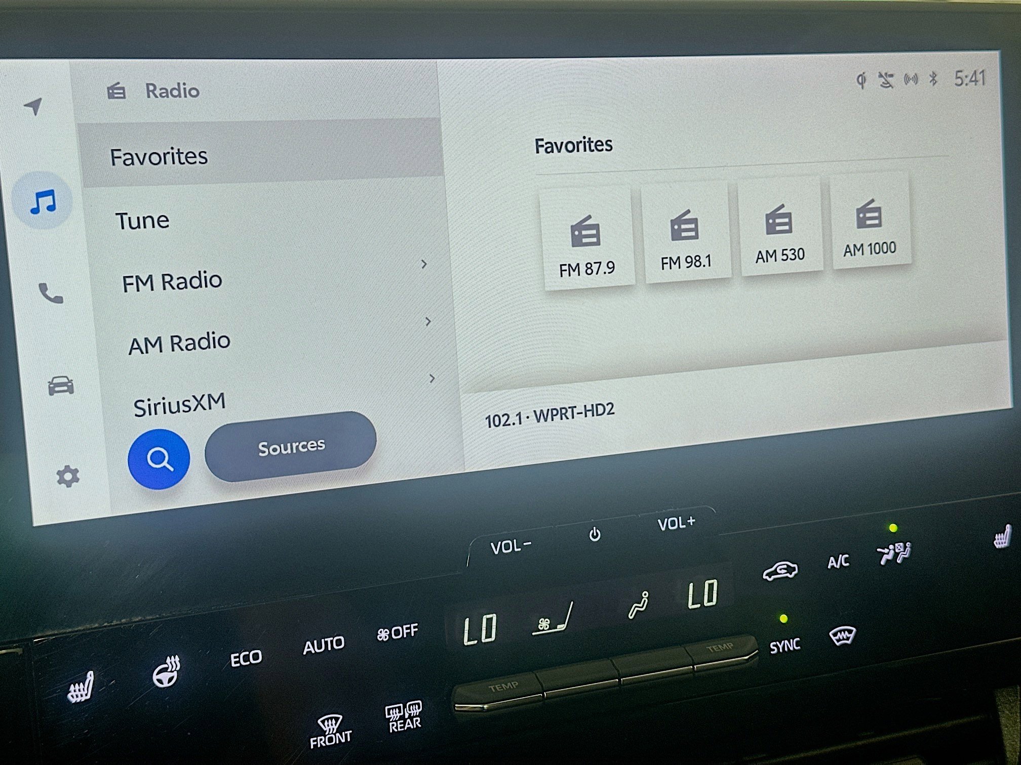 Used 2023 Toyota bZ4X XLE w/ Weather Package FWD image 21