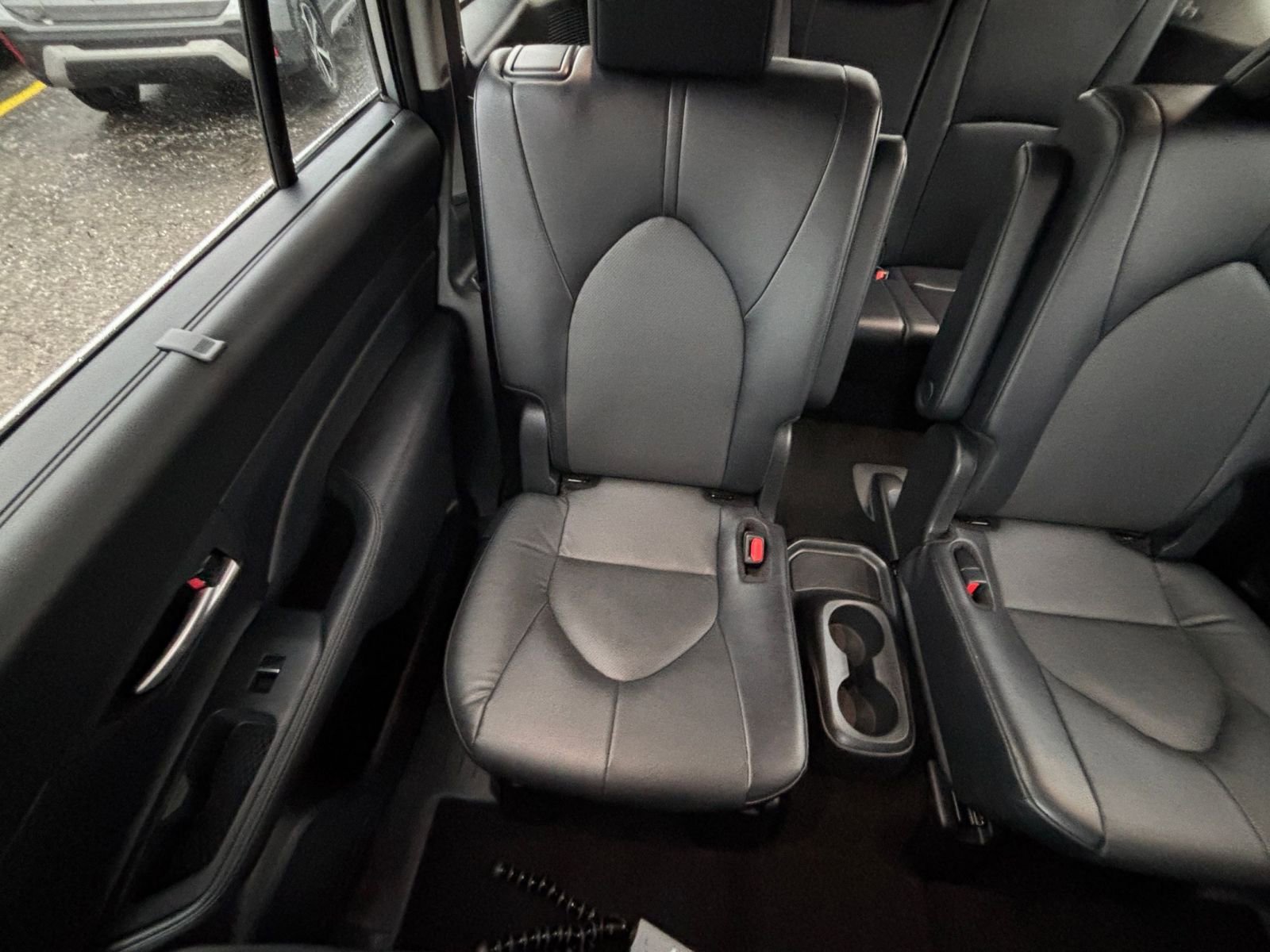 Used 2024 Toyota Grand Highlander XLE image 42