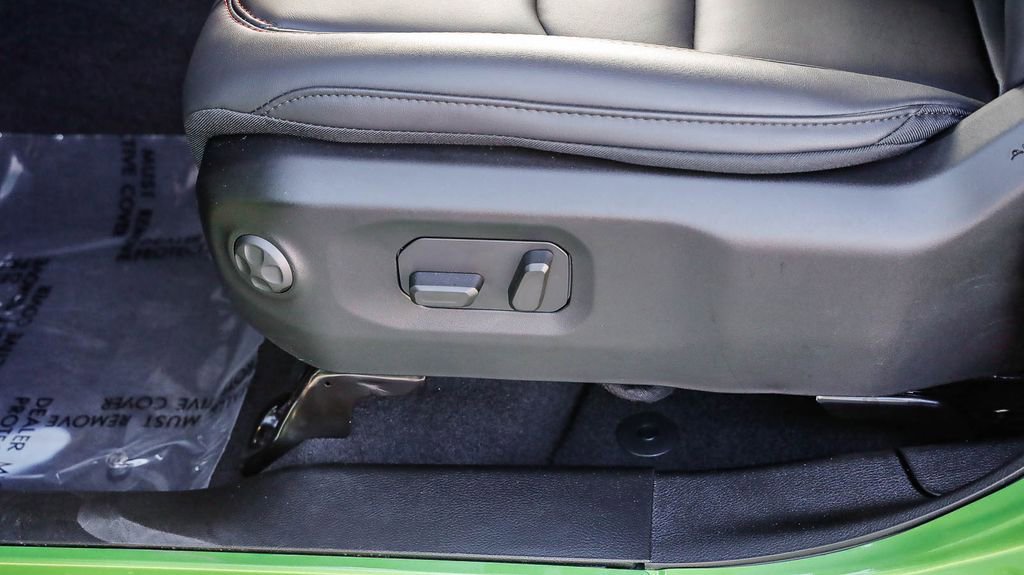 New 2026 Jeep Wrangler Unlimited Rubicon AWD/4WD image 26